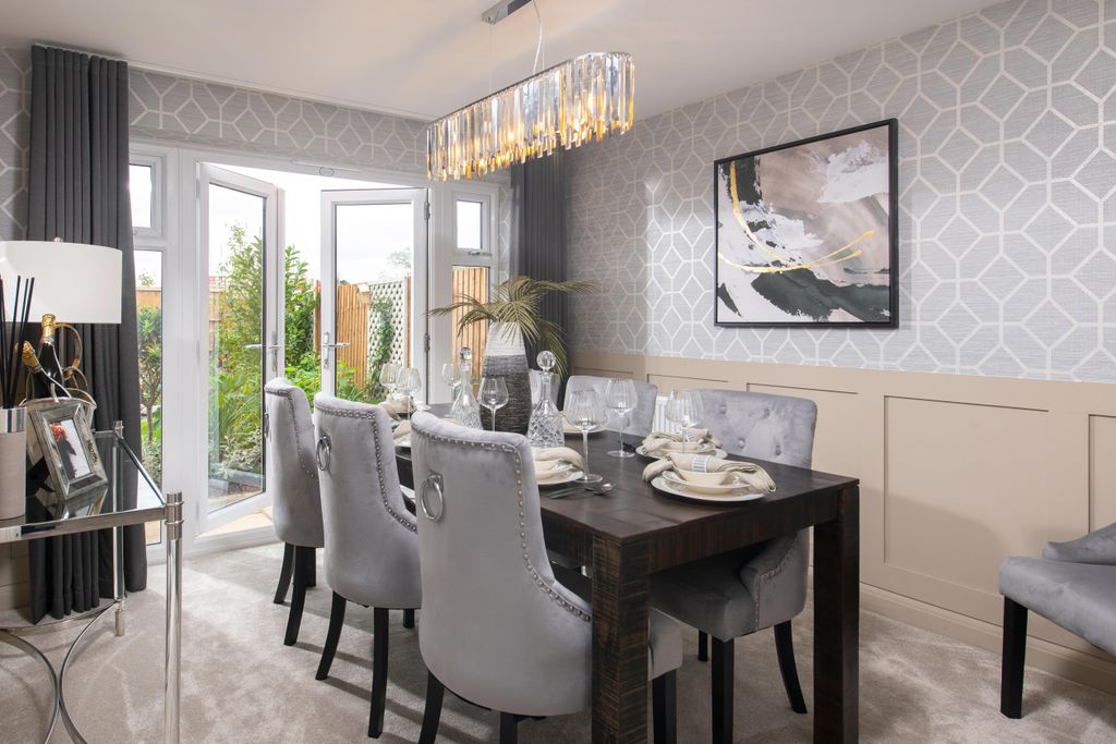 Property photo 2 of 10 The Hawthorns Chelworth Dining Room