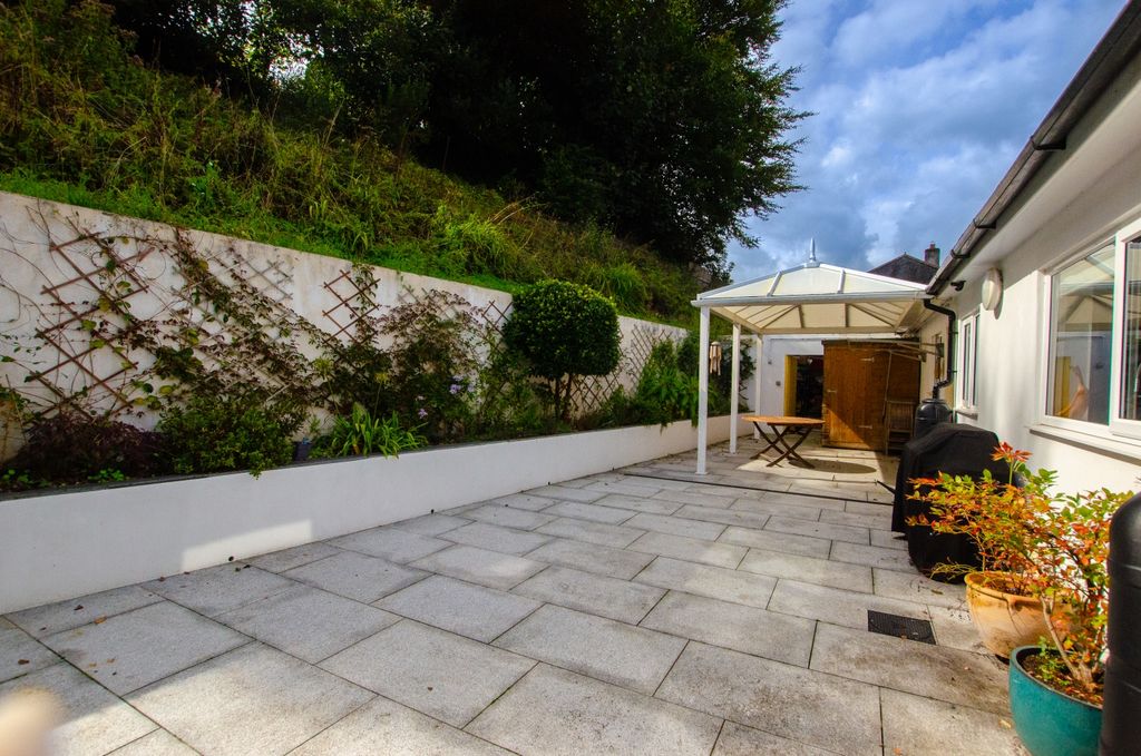 Property photo 3 of 15 4 Agan Chy - 01208 872728-06