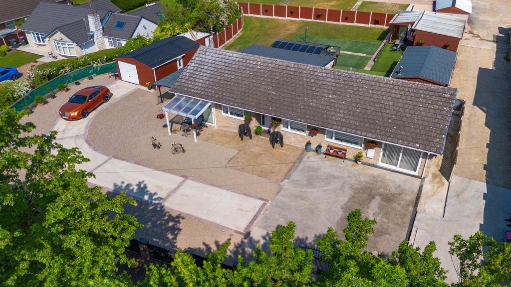 Property photo 1 of 30 Photo-2025-05-13-10-03-05[3]