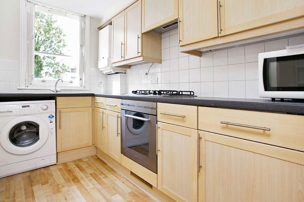 Property photo 3 of 5