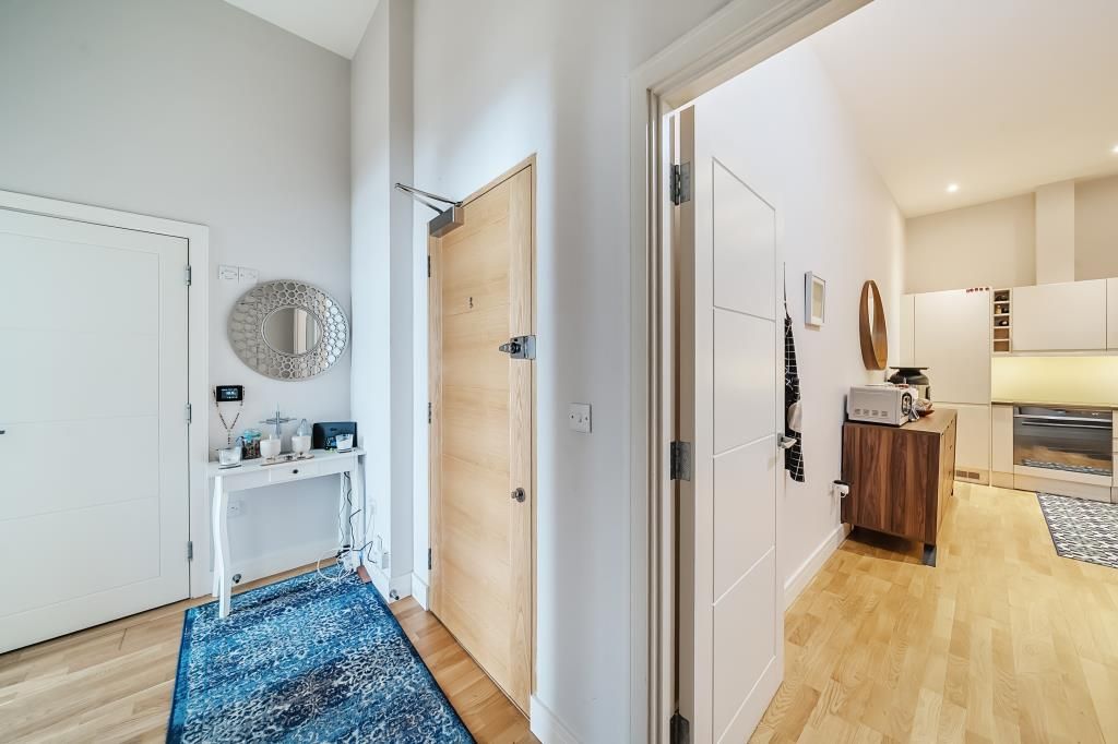 Property photo 3 of 16 Hallway