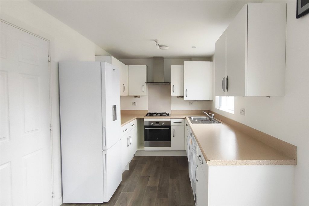 Property photo 2 of 12 Picture No. 02