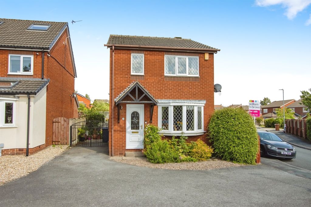 Property photo 1 of 16