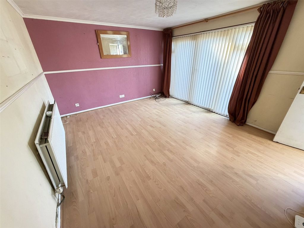 Property photo 3 of 16 Picture No. 05