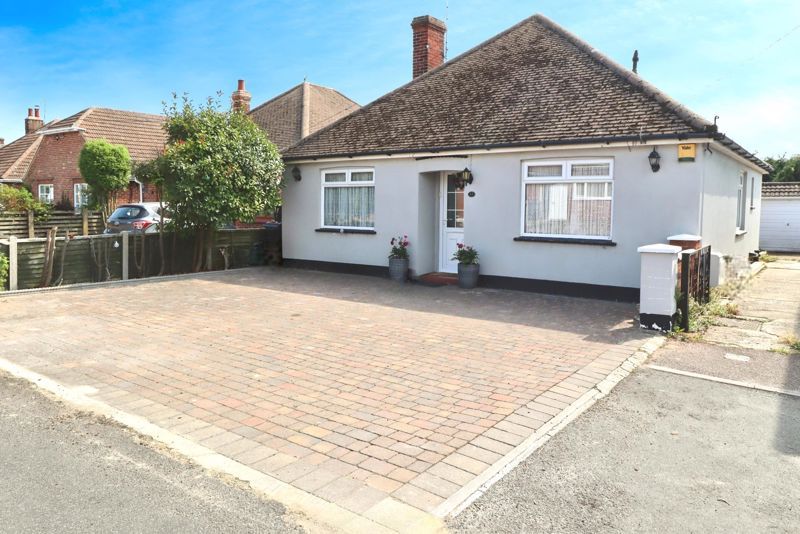 Property photo 1 of 15 Albert Road