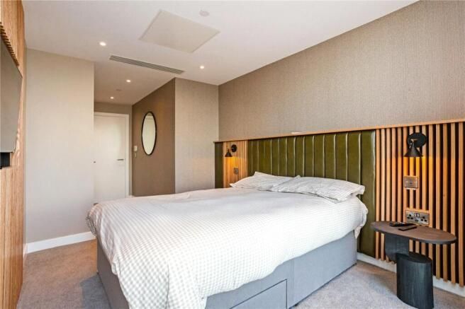 Property photo 1 of 3