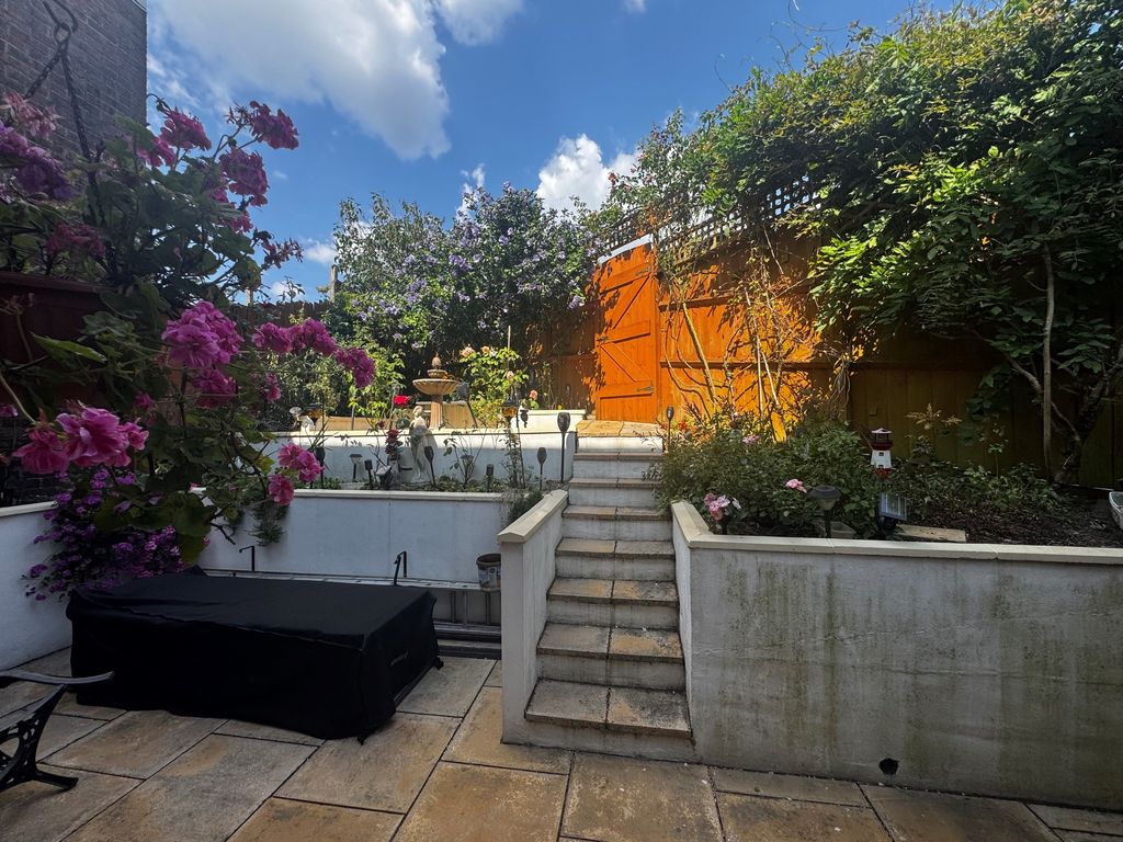 Property photo 3 of 19 Rear Garden