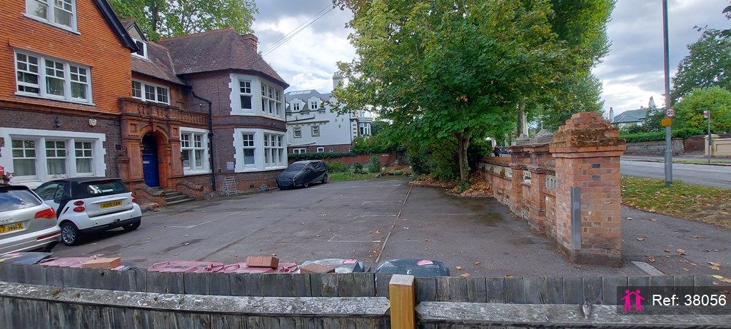 Property photo 1 of 6