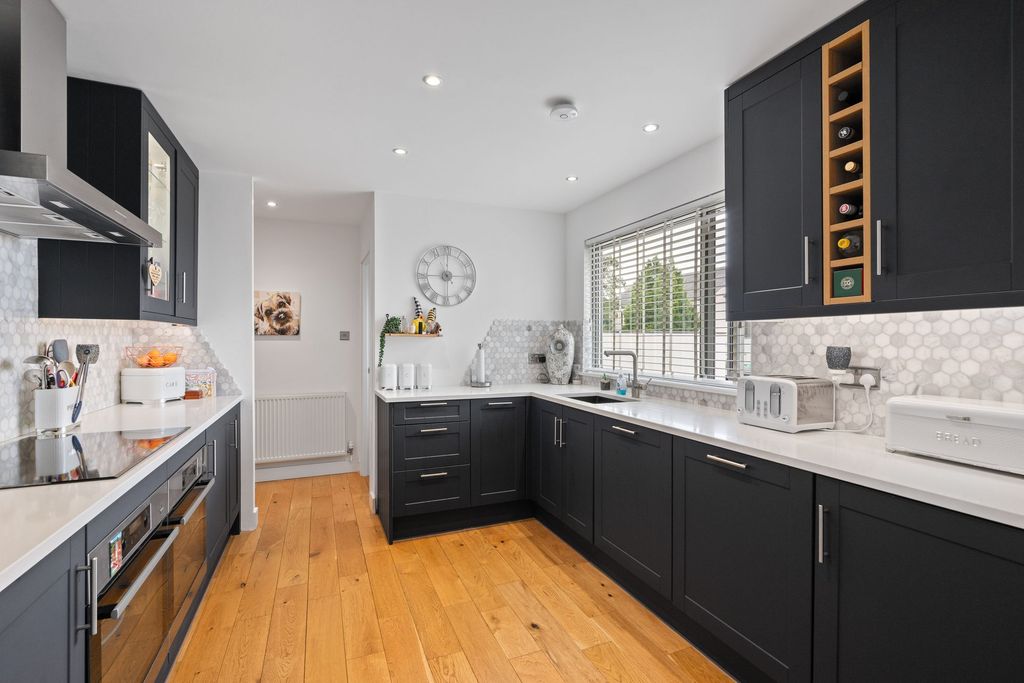 Property photo 2 of 37 11