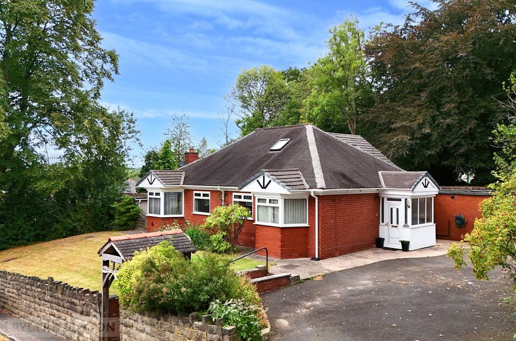 Property photo 1 of 59 Picture No. 74
