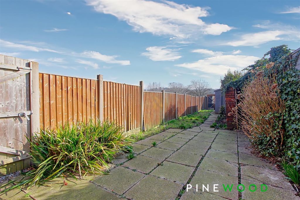 Property photo 3 of 10 Rear Garden