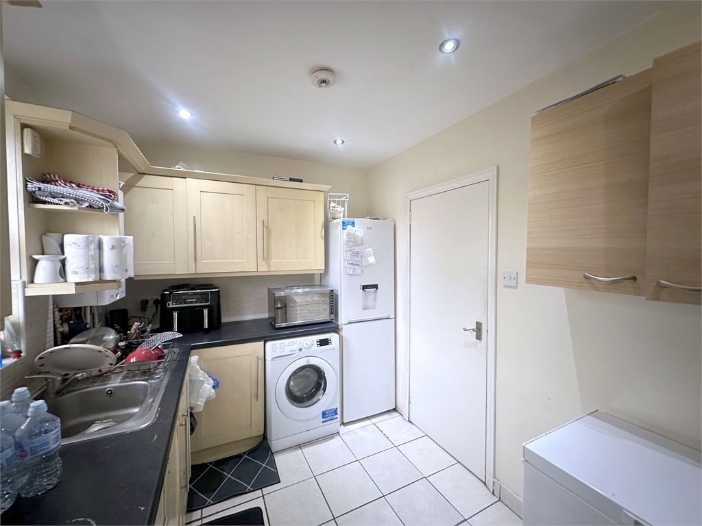 Property photo 2 of 7 Picture 2