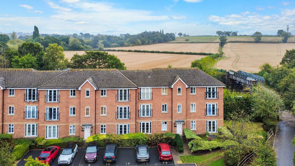 Property photo 1 of 13 Dji_393
