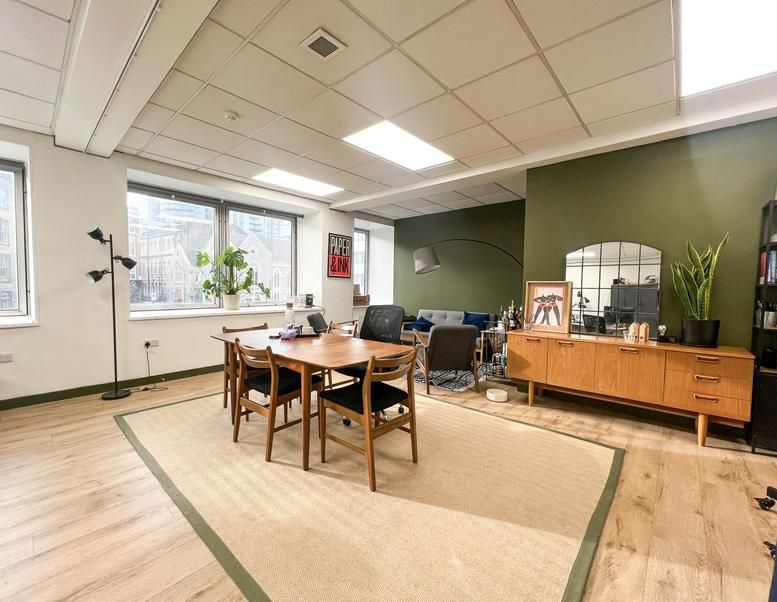 Property photo 2 of 36