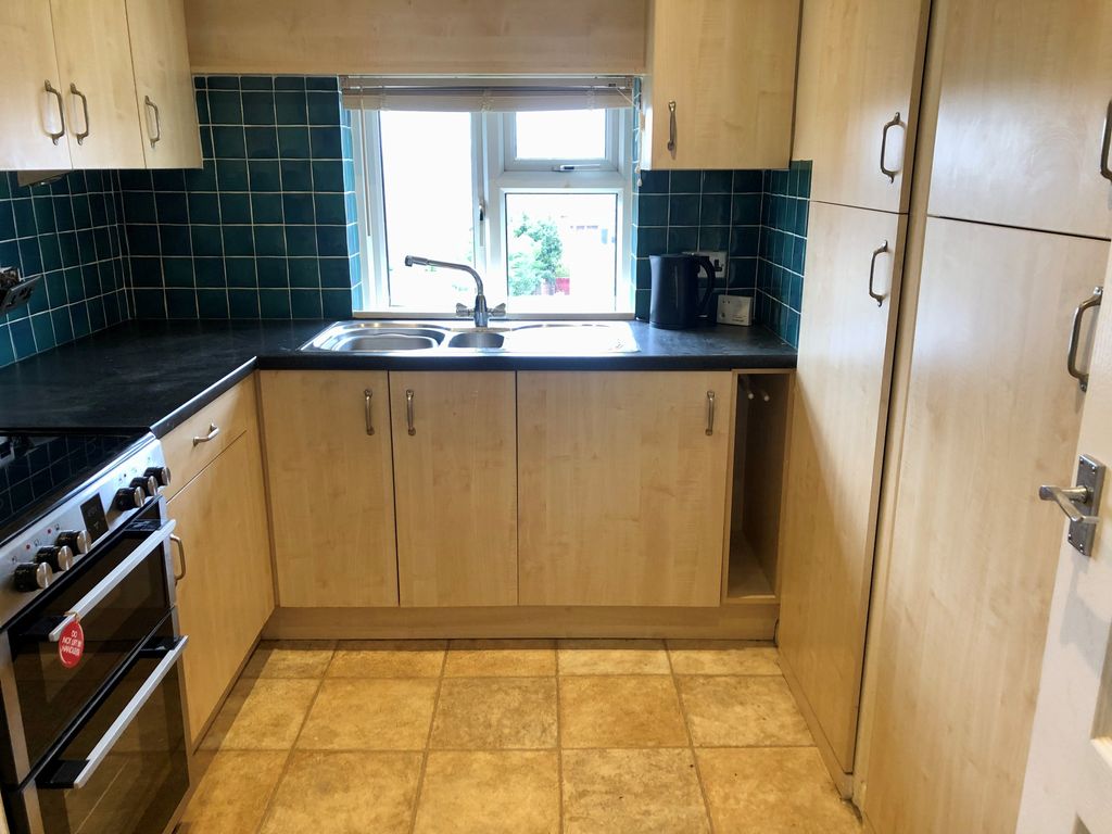 Property photo 2 of 3
