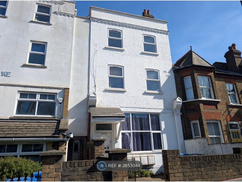 Property photo 1 of 9 Front