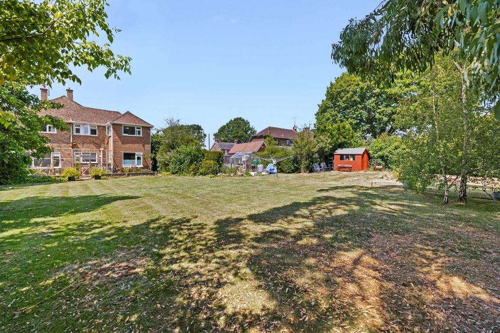 Property photo 3 of 24