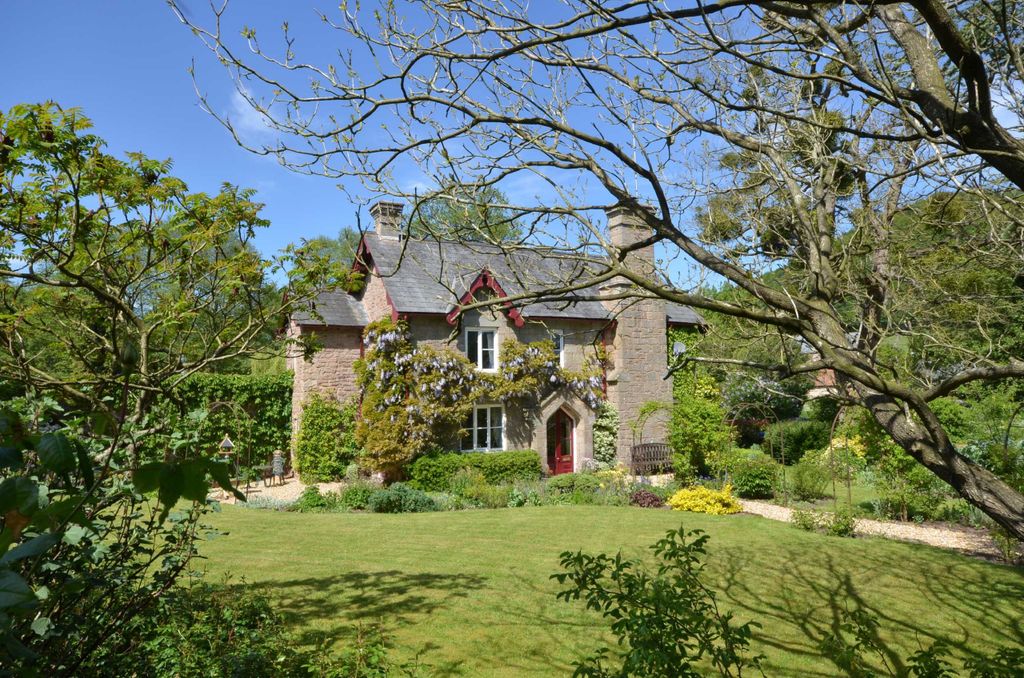 Property photo 1 of 35