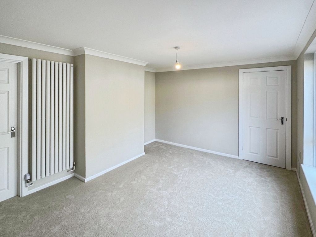 Property photo 2 of 15 Pbox-Img.Jpg