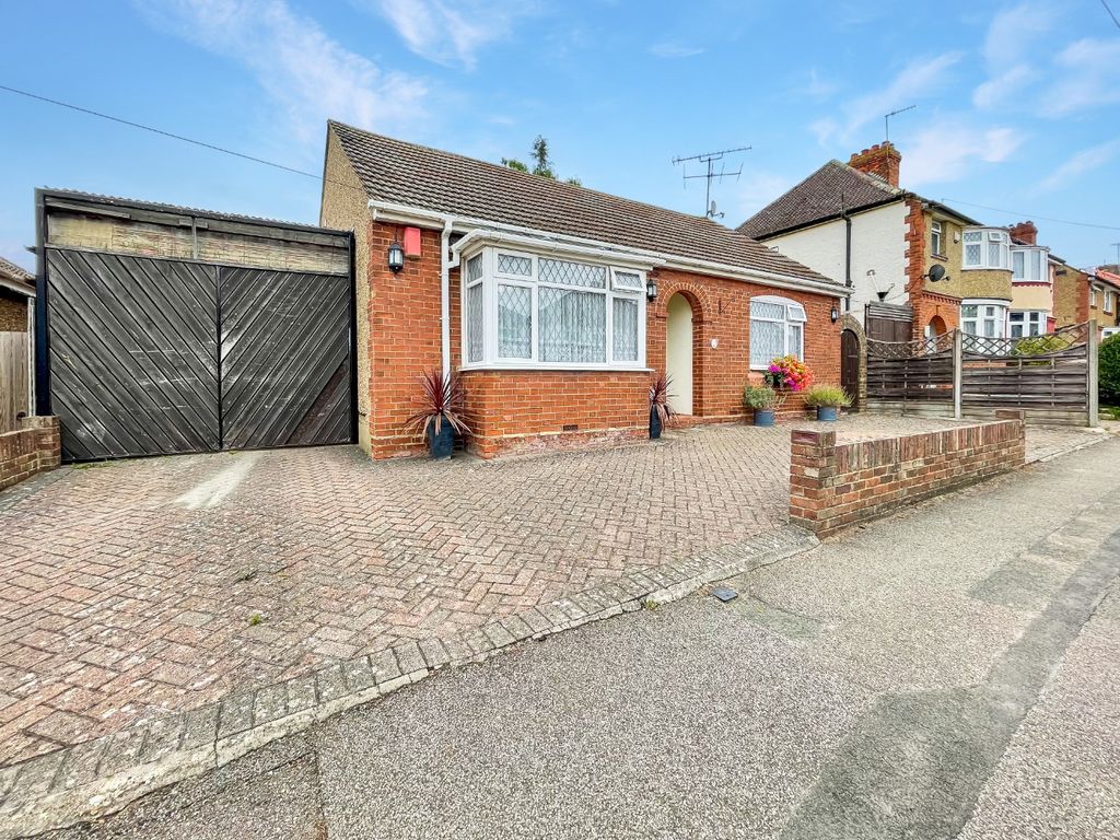 Property photo 1 of 17 4469731