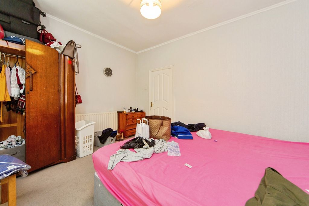 Property photo 3 of 21 Pbox-Img.Jpg