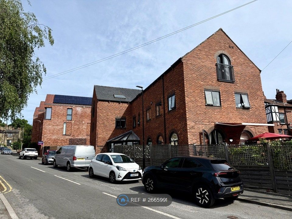 Property photo 2 of 14