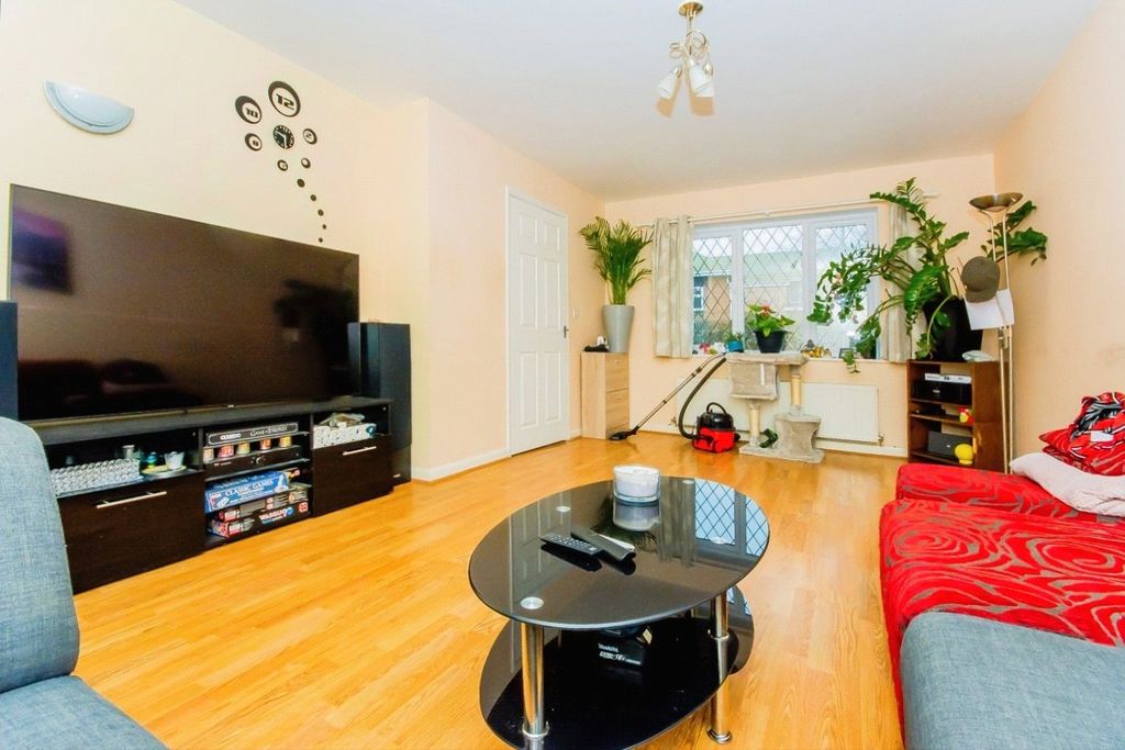 Property photo 3 of 15 Picture No. 03