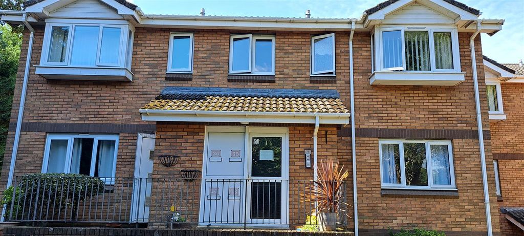 Property photo 1 of 1