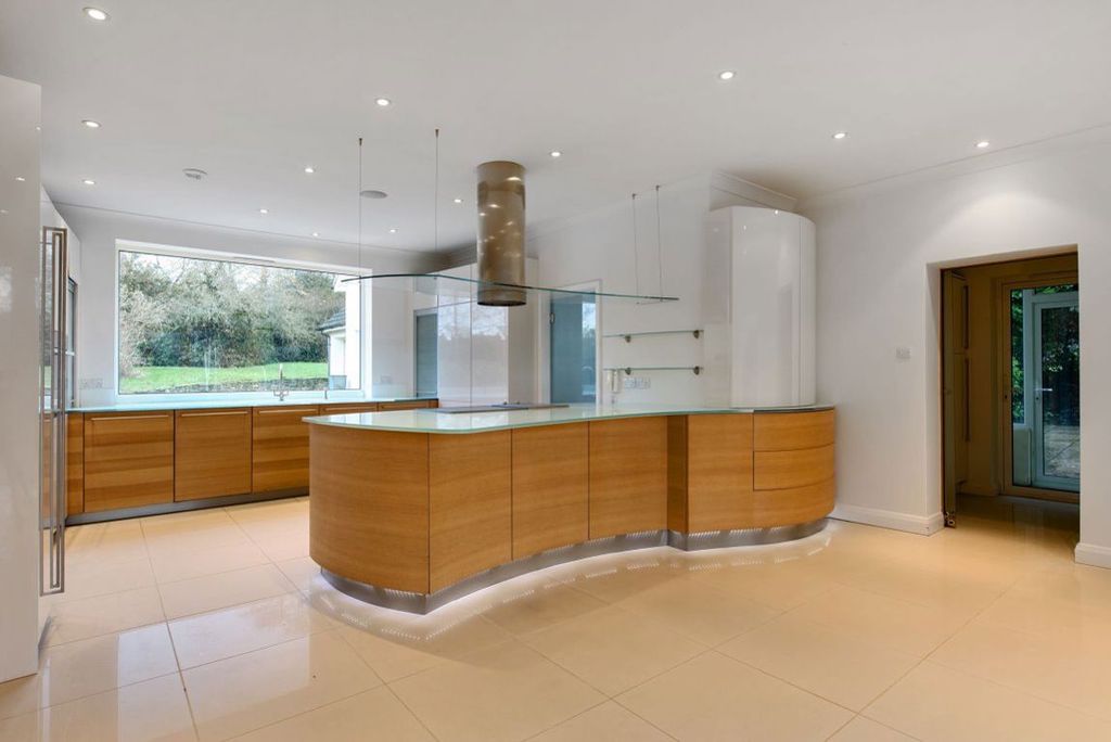 Additional image 5 of 6 bed detached house to rentWildernesse Avenue, Sevenoaks TN15