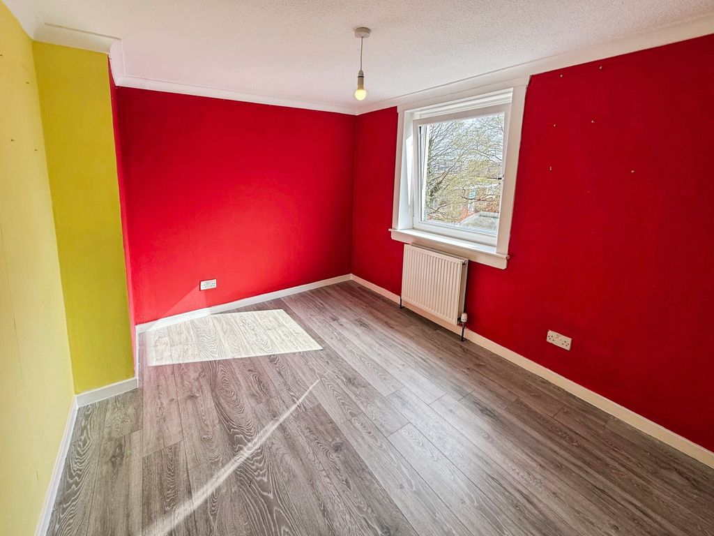 Additional image 14 of 3 bed flat for saleWaulking Mill Road, Clydebank G81