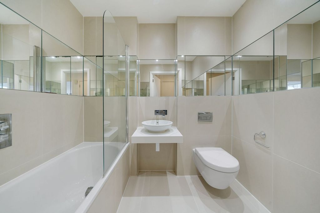 Property photo 3 of 3