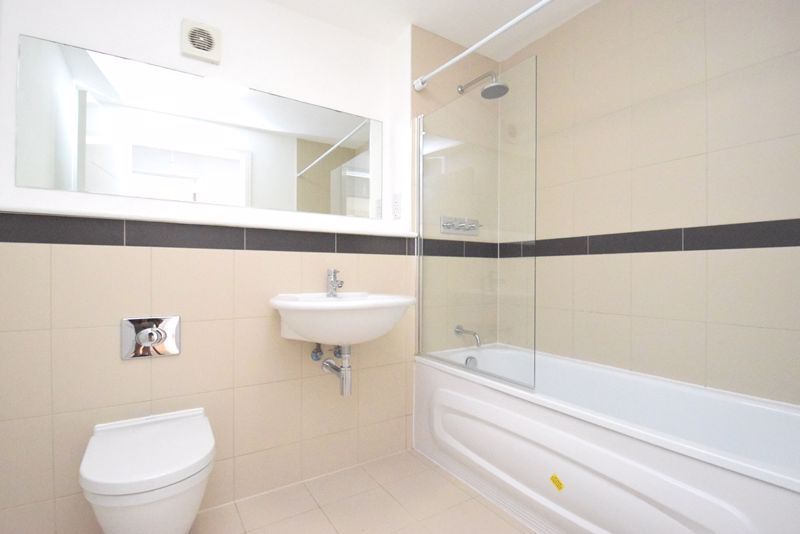 Property photo 3 of 5 Photo 1