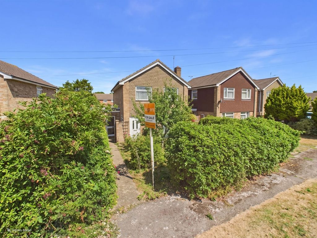 Property photo 1 of 24