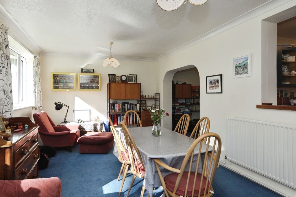 Property photo 3 of 20 Pbox-Img.Jpg