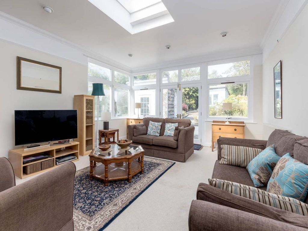 Property photo 2 of 20 65259_Orcharddrive005