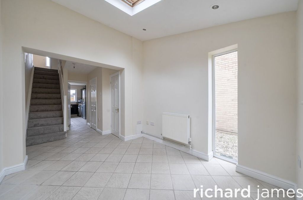 Property photo 3 of 18 794c2647E2054c46Bd97Cf4F6E29c88E