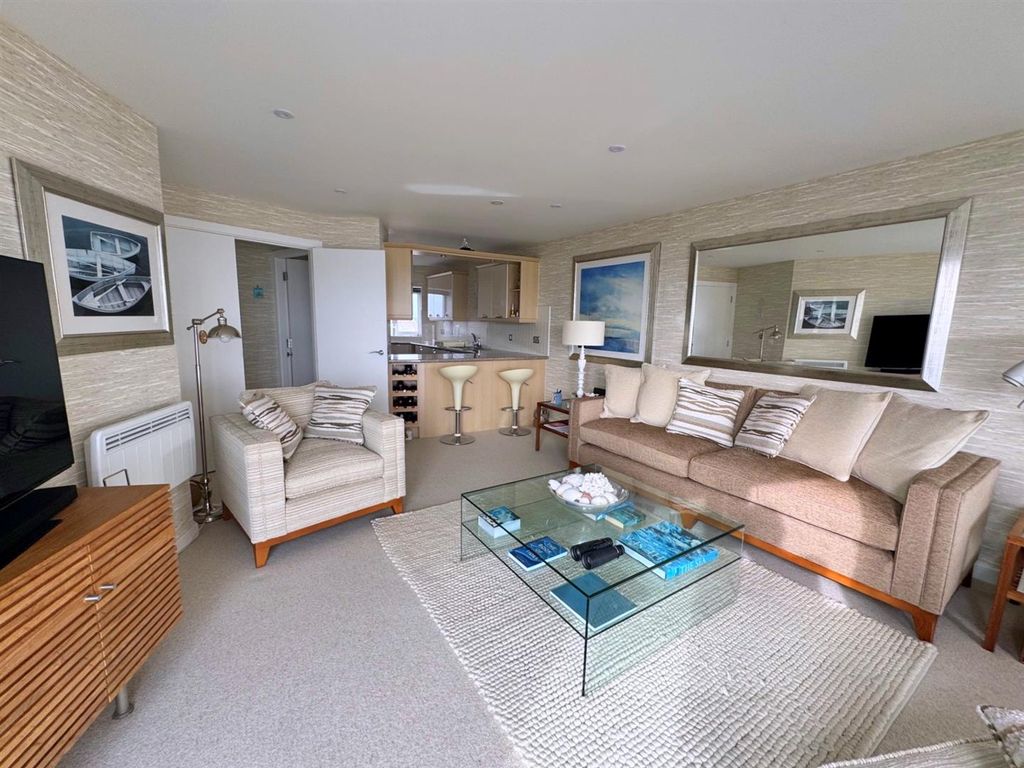 Property photo 2 of 15 San15.Jpg