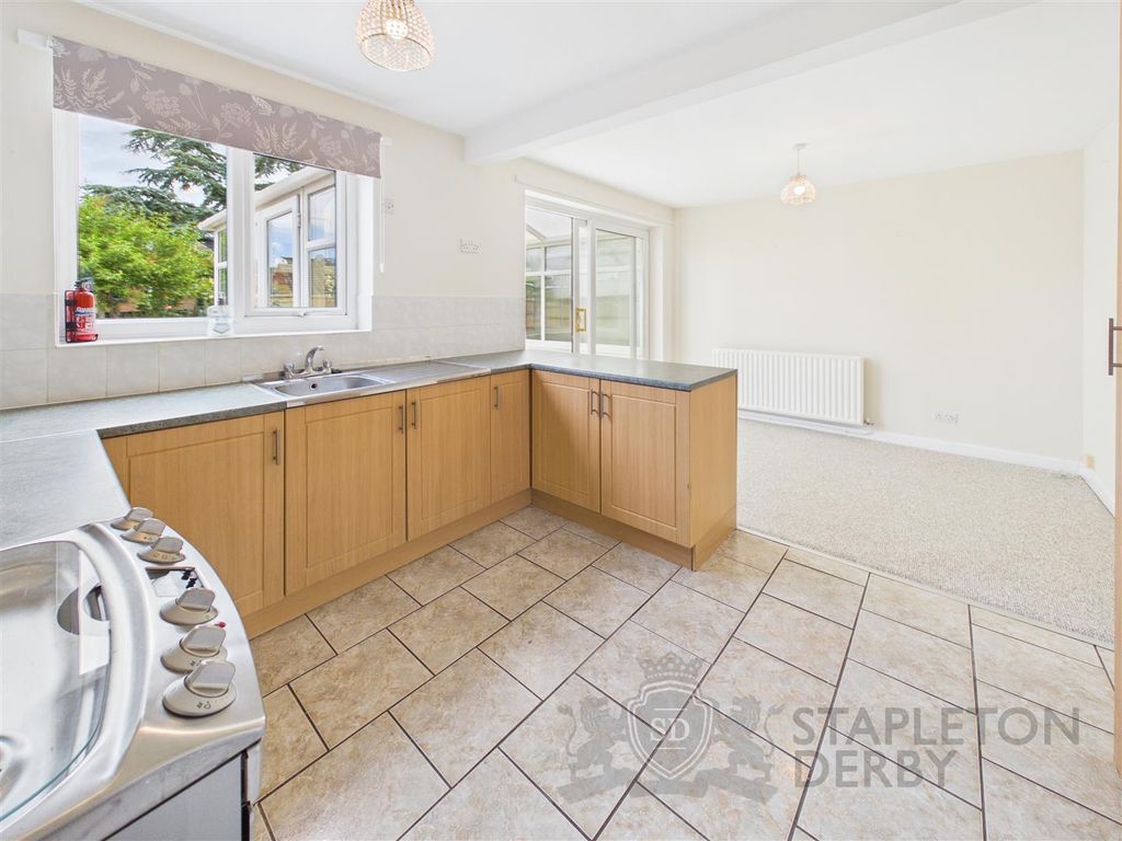 Property photo 3 of 17 Cam04645G0-Pr0058-Still009.Jpg