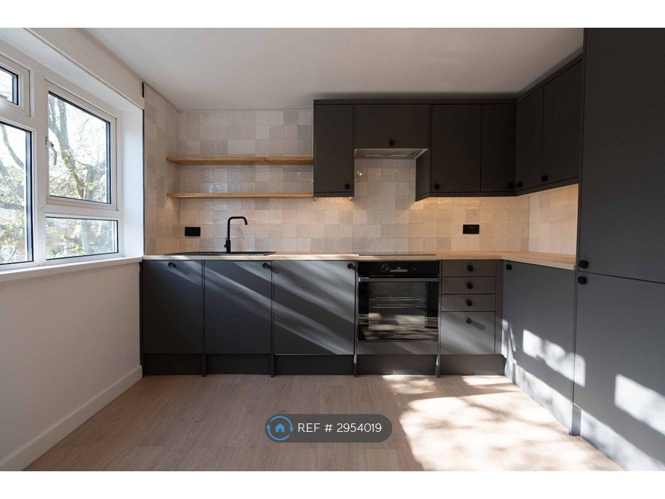 Property photo 1 of 15 Kitchen
