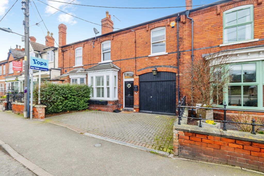 Property photo 1 of 19 Photo #1