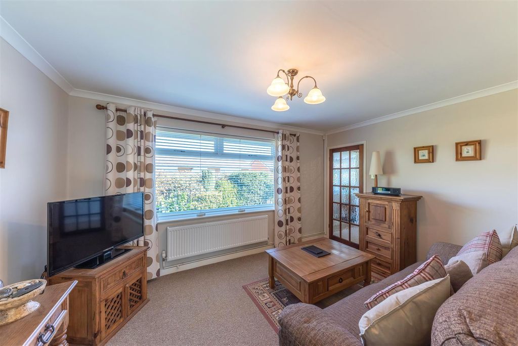 Property photo 3 of 18 13.Jpg