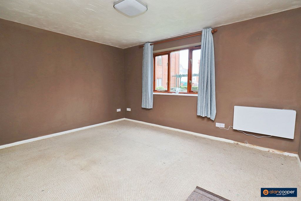Property photo 2 of 15 4000226