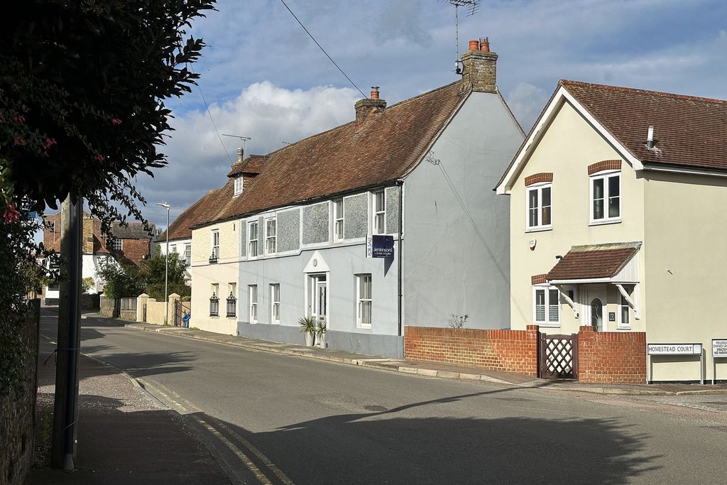 Property photo 1 of 20 Photo 2