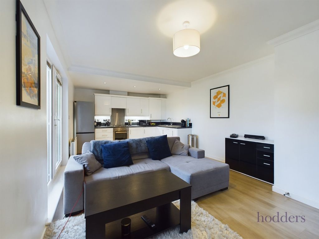 Property photo 1 of 13 Picture No. 11