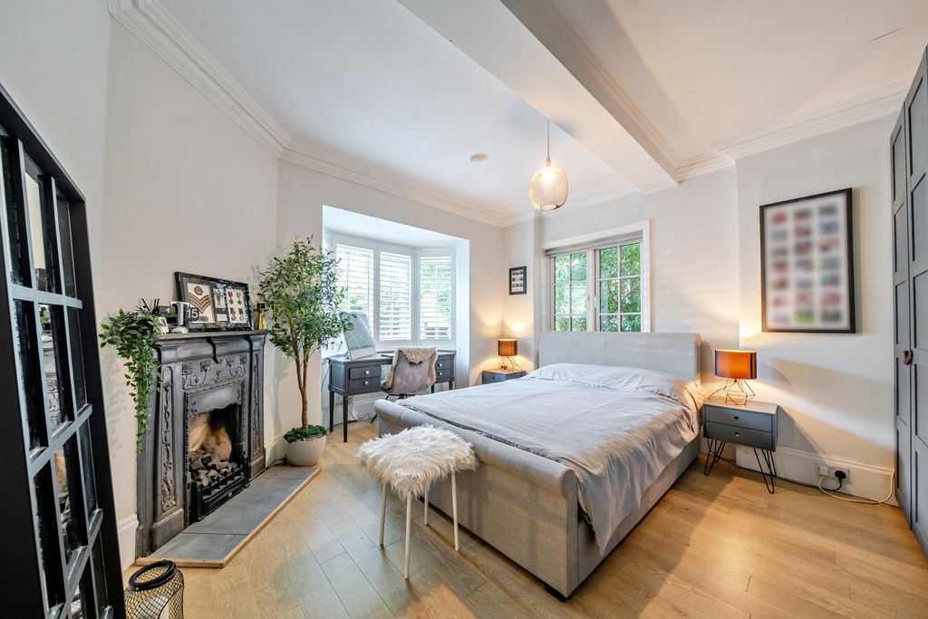 Property photo 2 of 12 1488440-3-6A550A3...