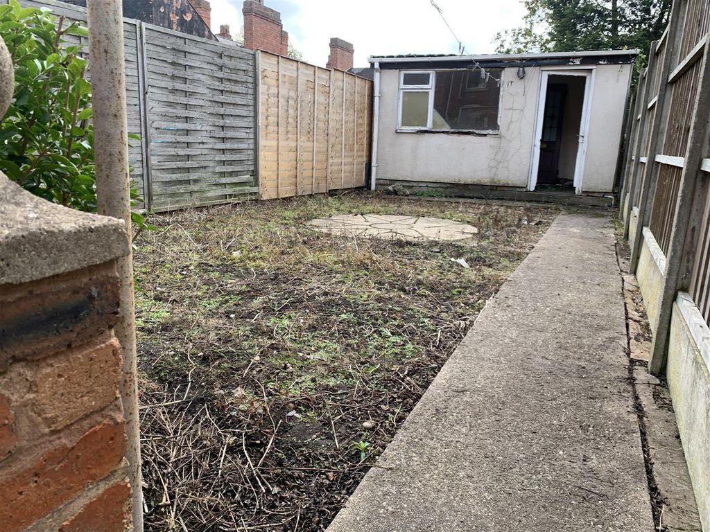 Property photo 1 of 9 Garden.Jpeg