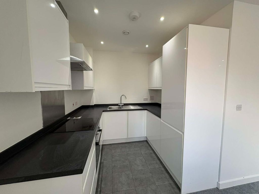 Property photo 3 of 6 Dd0A8137-Bfc5-43Eb-B11B-0ba968245741.Jpg