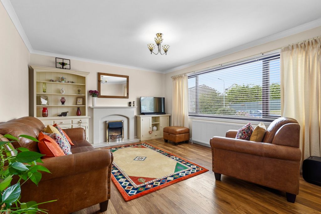 Additional image 4 of 2 bed detached bungalow for saleHoyle Crescent, Cumnock KA18