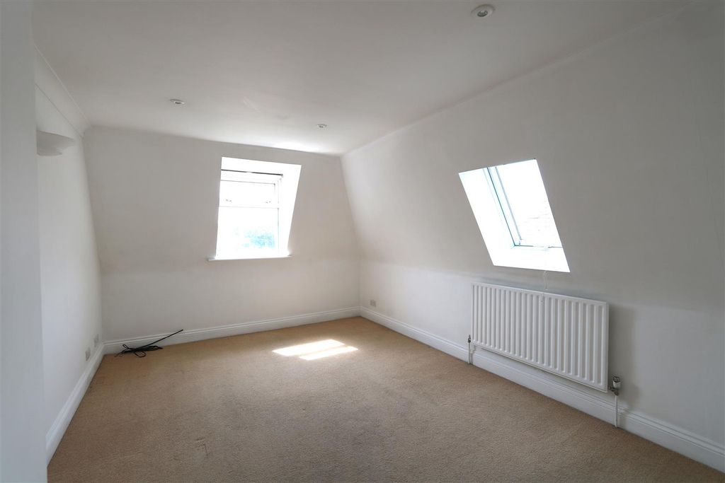 Property photo 2 of 7 Img_8560.Jpg