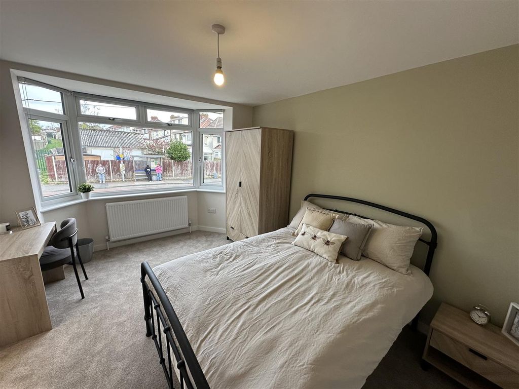 Property photo 1 of 10 Room 4_1